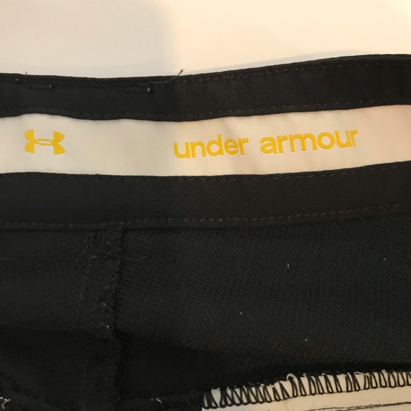 Under Armour Dress Crops - Picture 4 of 7